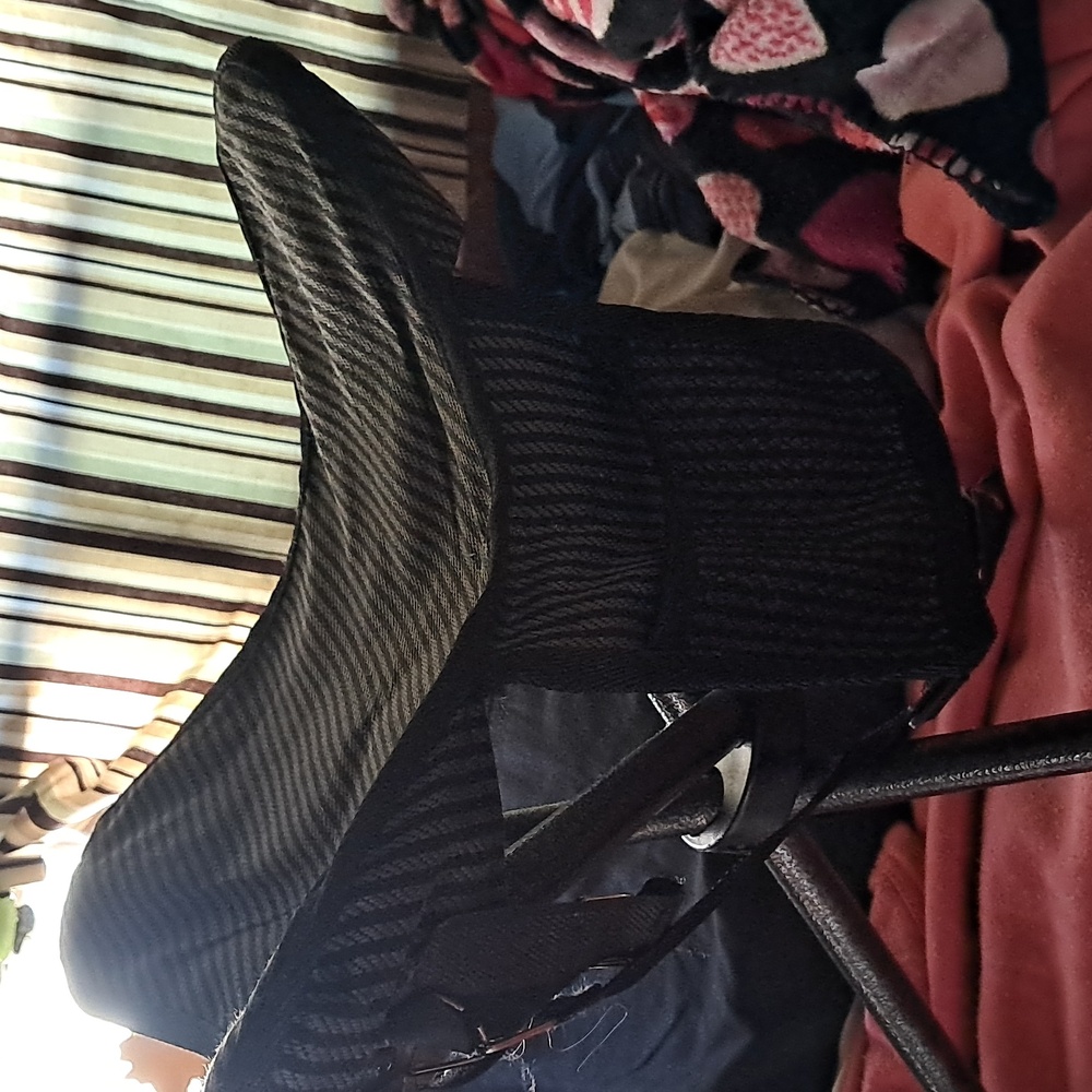 Fundango Lightweight Tripod Camping Chair